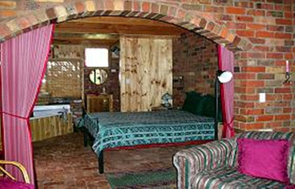 Moonbeam Cottages & Rainbow Cafe Moonambel Екстериор снимка