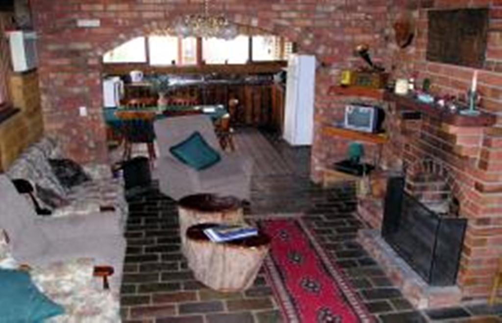 Moonbeam Cottages & Rainbow Cafe Moonambel Екстериор снимка
